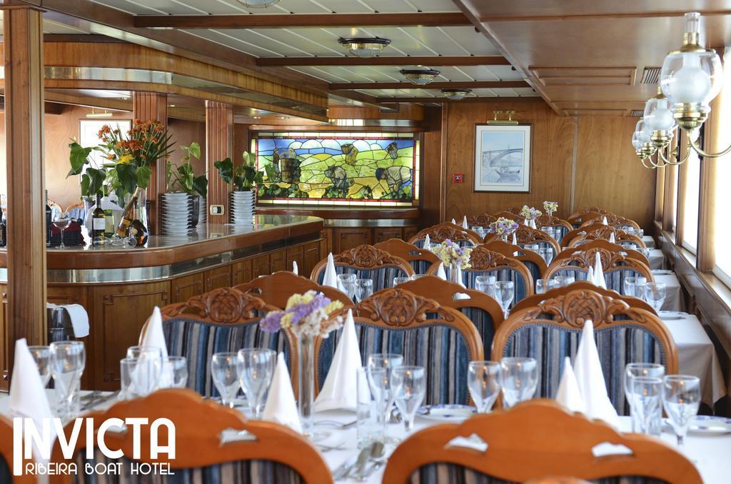 Invicta Ribeira Boat Hotel Porto Bagian luar foto